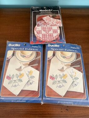 NIP WonderArt Quilt Blocks Stamped Embroidery Quilt Kit & Bucilla Printed Napkin